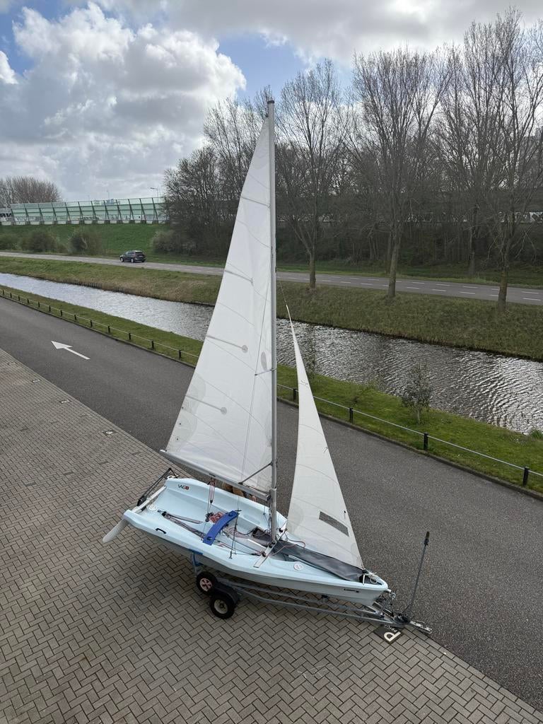 Laser Vago (twee persoons) met veel extra's en trailer, Watersport en Boten, Ophalen, Geen motor, Gebruikt, Overige brandstoffen