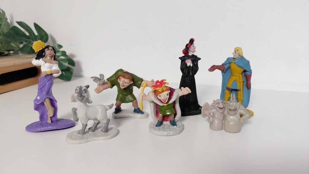 Klokkenluider Disney poppetjes, Ophalen of Verzenden, Zo goed als nieuw