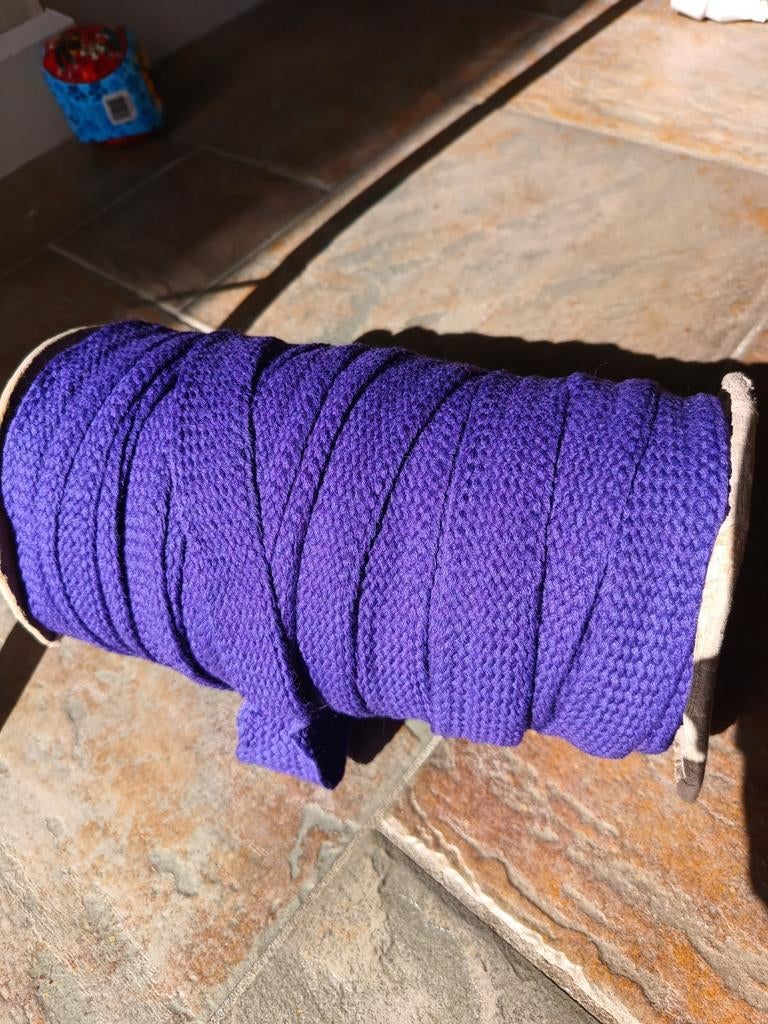 Wol band paars band lijkt op wol 3 cm breed sierband, Hobby en Vrije tijd, Naaien en Fournituren, Ophalen of Verzenden, Nieuw