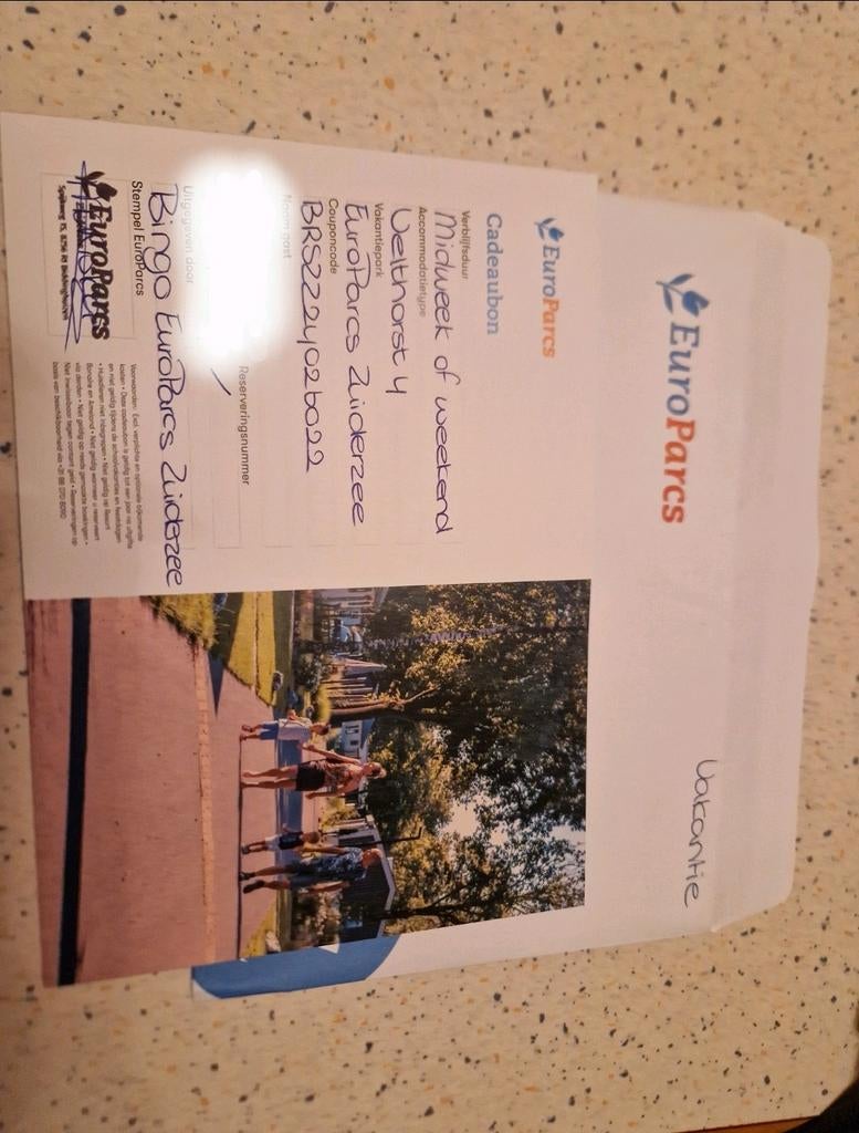 Voucher bon voor een weekend of midweek europarcs, Tickets en Kaartjes, Twee personen, Cadeaubon