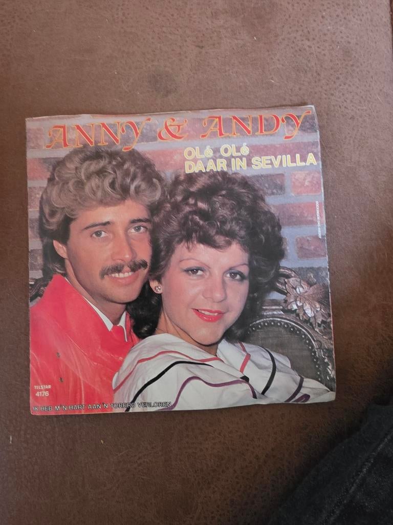 Anny & Andy - Olé Olé Daar In Sevilla (7 inch single), Cd's en Dvd's, Vinyl | Latin en Salsa, Ophalen of Verzenden, 1980 - 1989