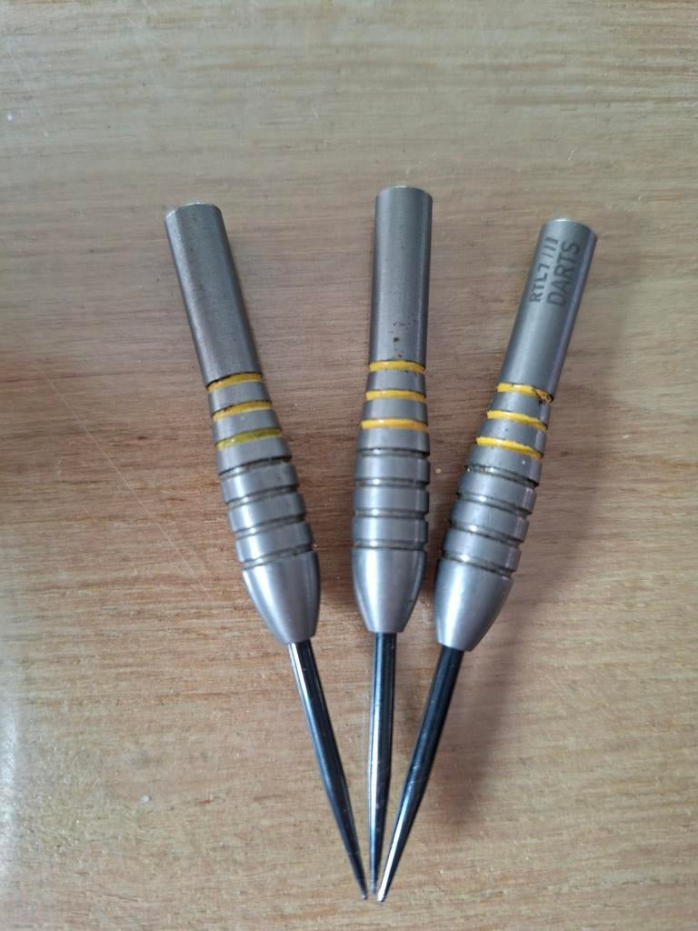 RTL 7 Darts Collectors Item 25 gram, Sport en Fitness, Darts, Ophalen of Verzenden, Gebruikt, Pijlen