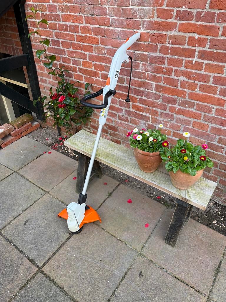 Stihl FSE 52 grastrimmer, Ophalen, Gebruikt, 10 tot 30 cm, Elektrisch