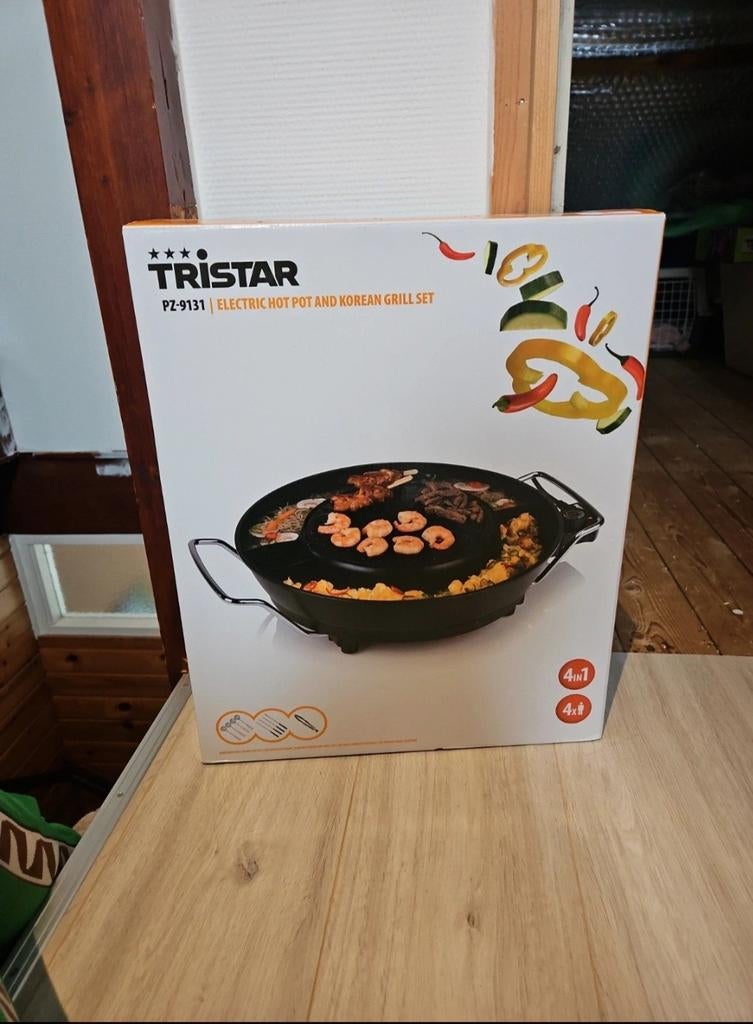 Nieuw in doos! Koreaans grill en hot pot set, Witgoed en Apparatuur, Ophalen of Verzenden, Nieuw, 4 t/m 7 personen