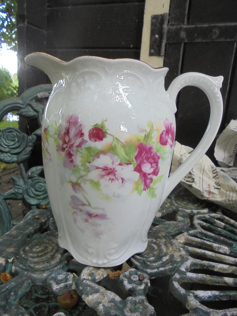 Grote Brussels Porseleinen Melk / Waterkan rozen / bloemen, Antiek en Kunst, Antiek | Servies los, Ophalen of Verzenden