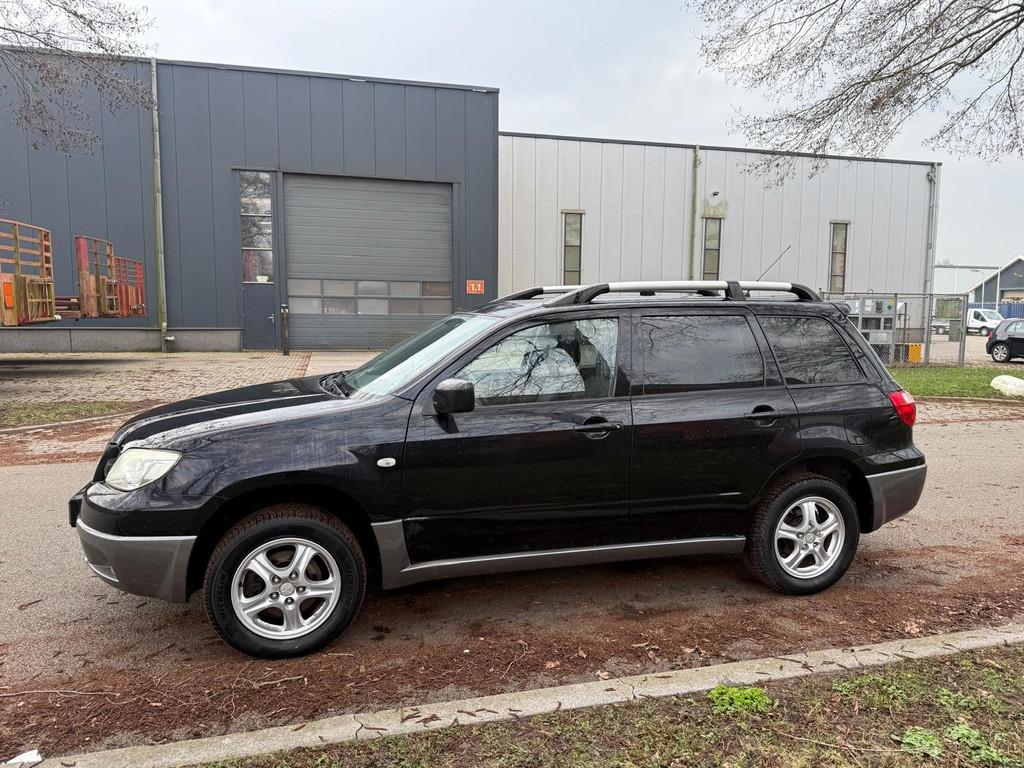 Mitsubishi Outlander Sport 2.0 Invite+ 1 E eigenaar apk maar, Auto's, Mitsubishi, Voorwielaandrijving, Metallic lak, 136 pk, 4 cilinders