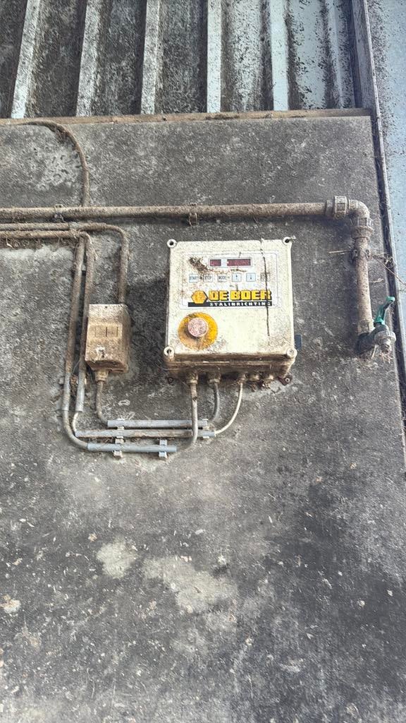 De Boer mestschuif inclusief thermische beveiliging, September, Geslacht onbekend