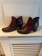 RIEKER, dames enkellaarsjes met hak, bordeaux rood, mt 39., Lage of Enkellaarzen, Ophalen of Verzenden, Zo goed als nieuw, Rood