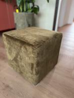 Groene velvet poef (2 stuks), Ophalen, Minder dan 50 cm, Vierkant, Minder dan 50 cm