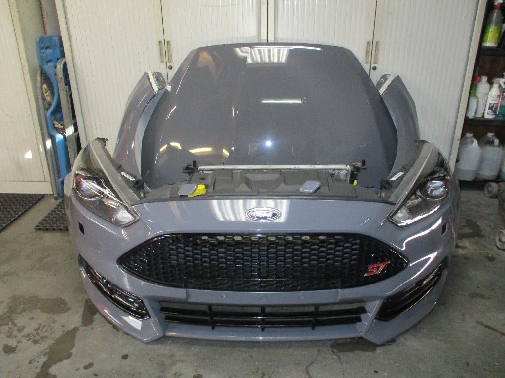 Ford Focus 3 ST Complete voorkop met koelerpakket (Stealth), Gebruikt, Voor, Ophalen of Verzenden, Ford