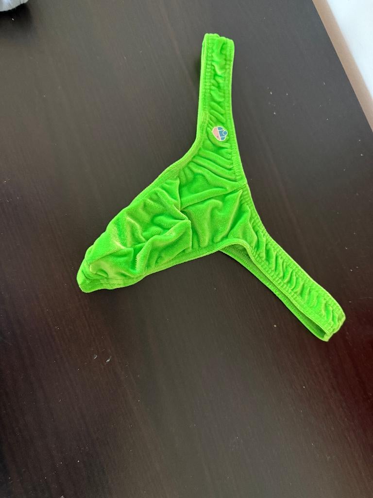 Udylove, fluwelen, zwemstirng, neon groen, M, Ophalen of Verzenden, Maat 48/50 (M), Groen, Zwemslip