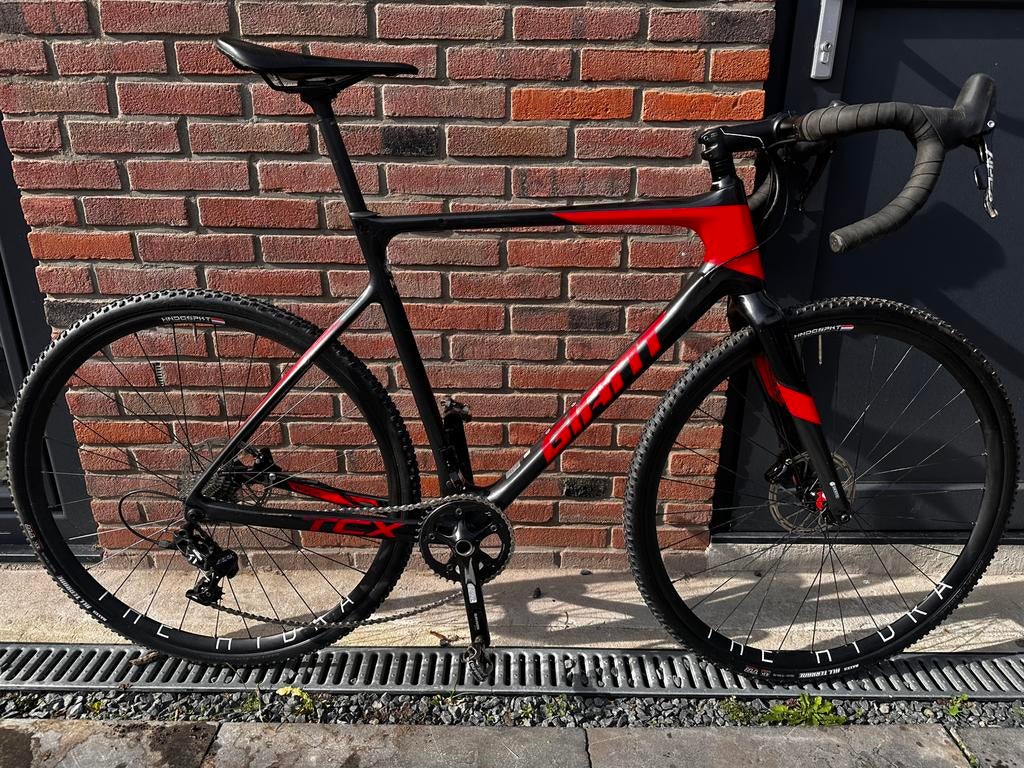 Giant cyclosser, Fietsen en Brommers, Ophalen, Carbon, Giant, Zo goed als nieuw