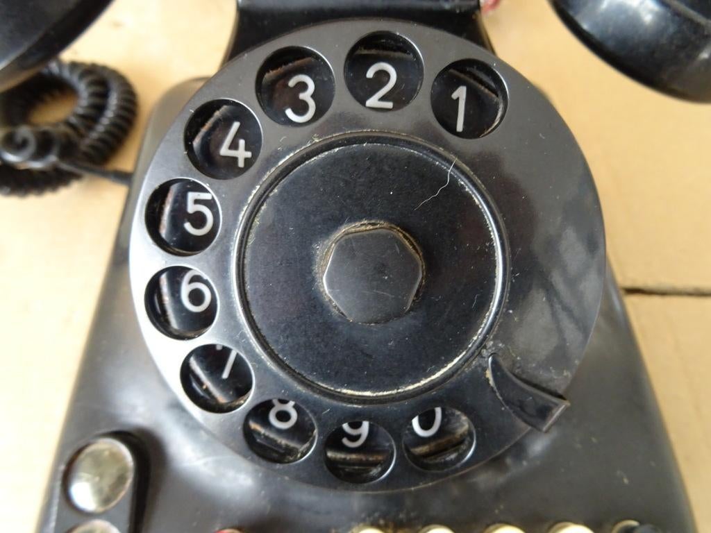 Vintage bakelieten telefoon bakeliet telefoon type 1950, Antiek en Kunst, Ophalen of Verzenden