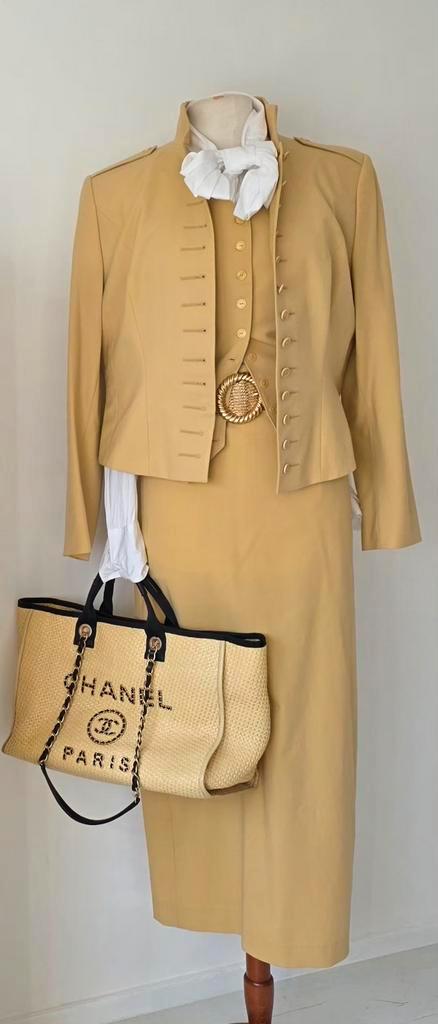 Pauw 4  3dlg set maxirok gilet & blazer 40/42, Kleding | Dames, Jasjes, Kostuums en Pakken, Kostuum of Pak, Maat 42/44 (L), Geel