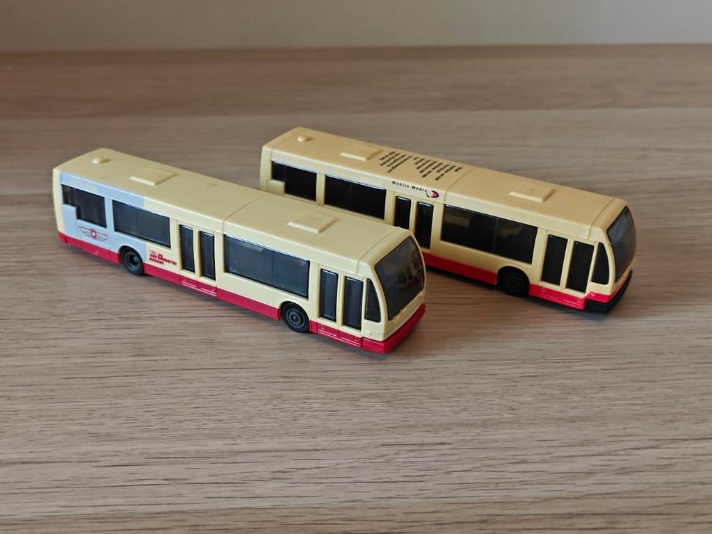 2x modelbus Den Oudsten Alliance promo Vemi 1:87, Hobby en Vrije tijd, Modelauto's | 1:87, Zo goed als nieuw, Bus of Vrachtwagen
