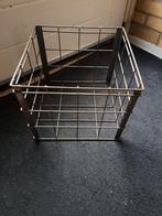 Mooie grote ijzeren manden 2 stuks zgan, Ophalen, Zo goed als nieuw