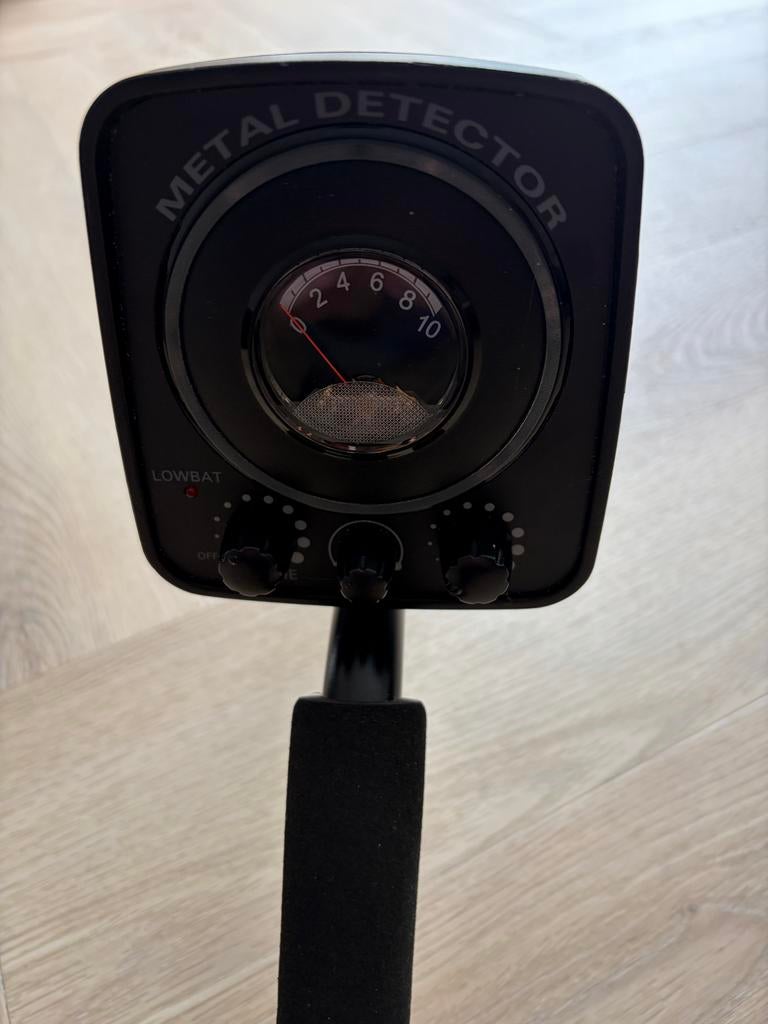 Metaaldetector voor beginners, Hobby en Vrije tijd, Metaaldetectors, Ophalen of Verzenden, Gebruikt, 30 cm of minder, Overige merken