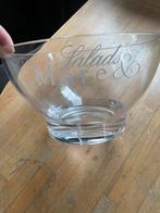 Riviera Maison schaal 'Salads & More' met scheur in bodem, Kunststof, Gebruikt, Schaal, Rond