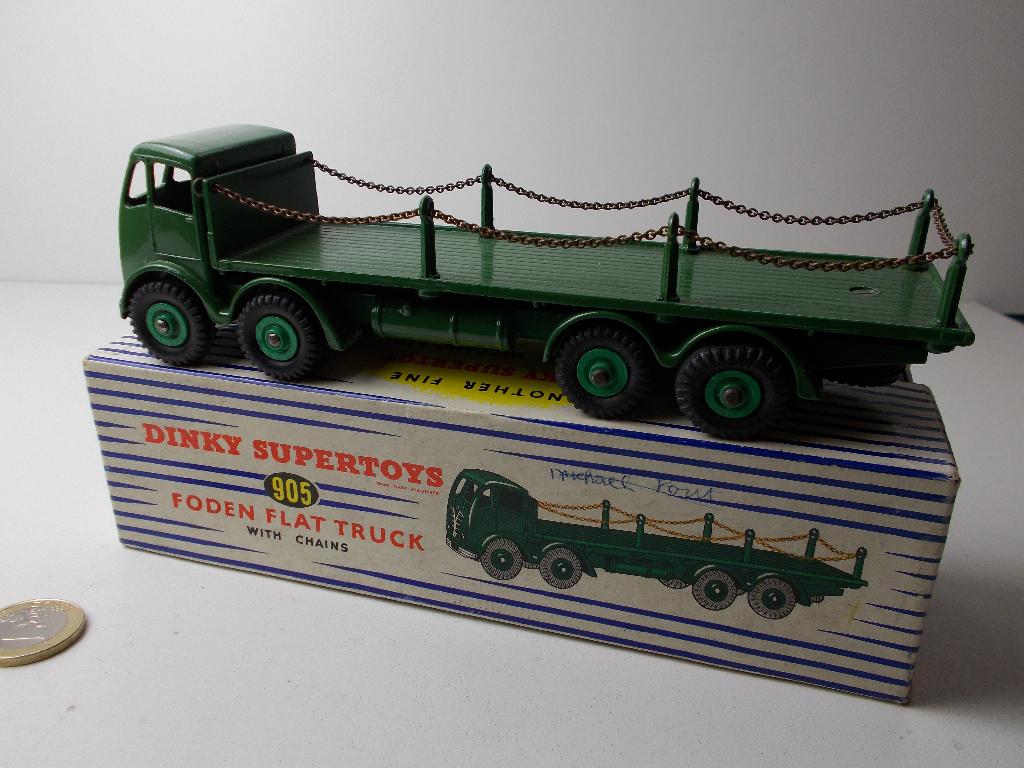 1956 Dinky SuperToys 905 FODEN FLAT TRUCK WITH CHAINS +DOOS!, Ophalen of Verzenden, Zo goed als nieuw, Bus of Vrachtwagen, Dinky Toys