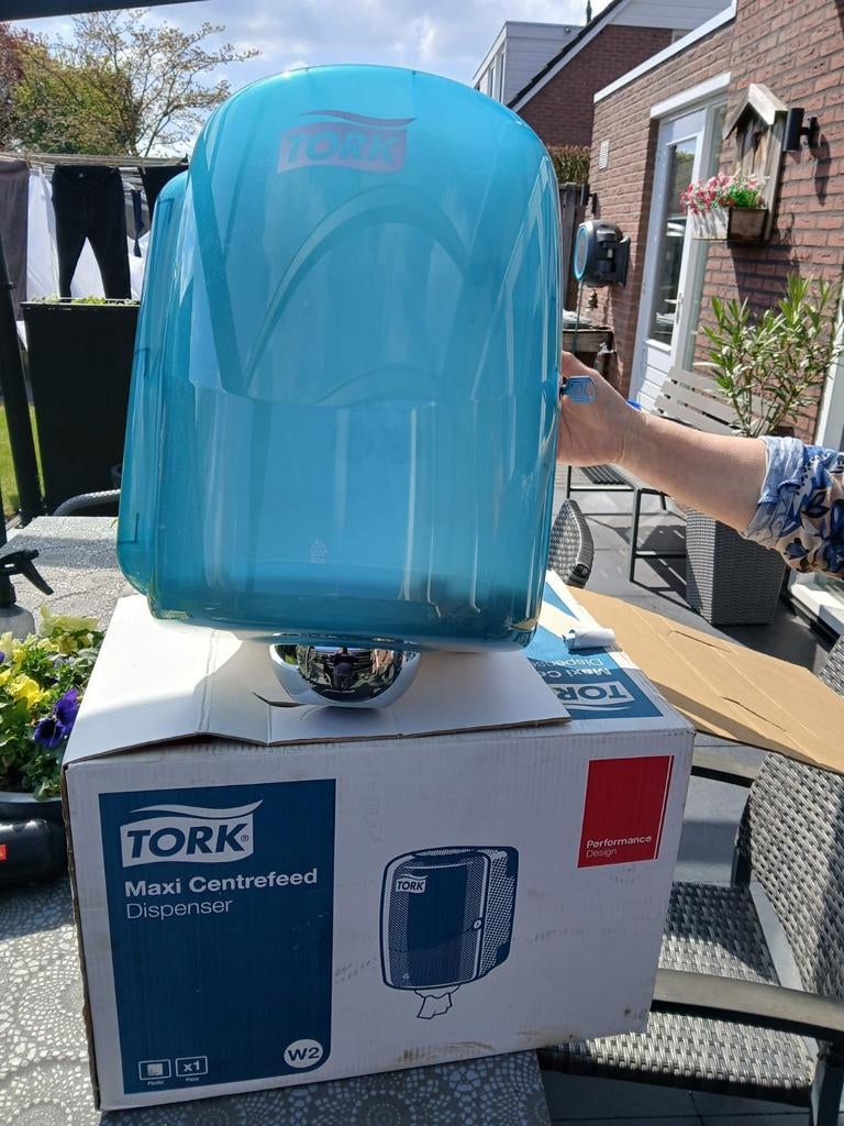 Maxi Centrefeed dispenser met sleutel,,nooit gebruikt., Ophalen, Nieuw