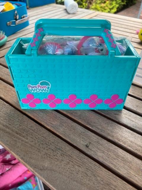 PomPom Wow knutselset, Kinderen en Baby's, Speelgoed | Educatief en Creatief, Gebruikt, Knutselen, Ophalen of Verzenden