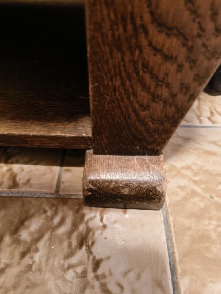 Massief eiken bijzettafel met lade & krantenrek – vintage, Minder dan 55 cm, Gebruikt, Rechthoekig, Hout