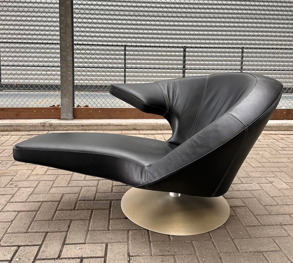 Leolux Parabolica design fauteuil, Huis en Inrichting, Fauteuils, Zo goed als nieuw, Leer, 75 tot 100 cm, Ophalen