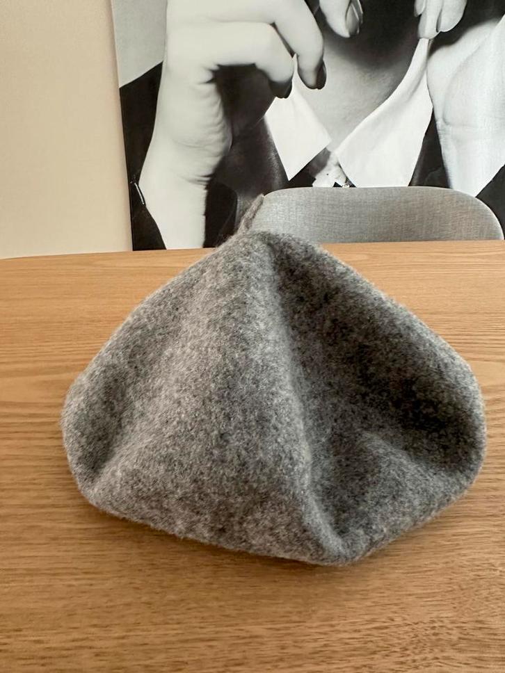 Grijze wollen alpinopet van de H&M., Kleding | Dames, Hoeden en Petten, Zo goed als nieuw, Ophalen of Verzenden