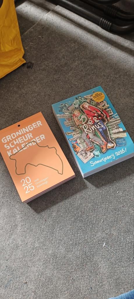 2 scheurkalenders samen 5 euro, Diversen, Kalenders, Ophalen of Verzenden, Maandkalender, Nieuw
