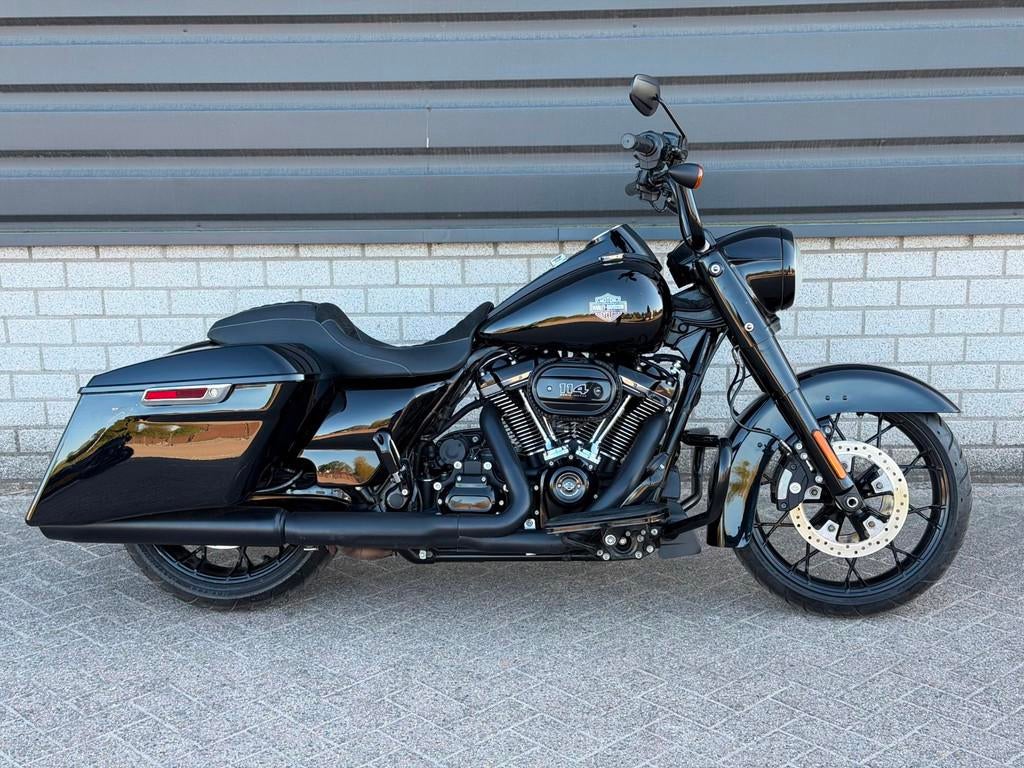 Harley Davidson FLHRXS 114 Road King Special Black Edition,, Motoren, Motoren | Harley-Davidson, Traction Control, Bedrijf, Meer dan 35 kW
