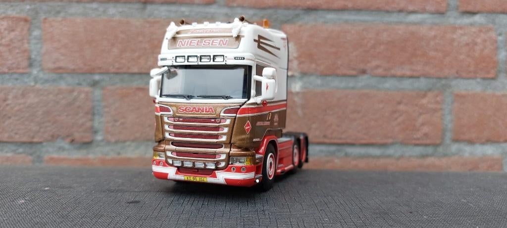 WSI Jesper H Nielsen Scania R6 Topline 6x2 01-1483, Hobby en Vrije tijd, Modelauto's | 1:50, Nieuw, Ophalen of Verzenden, Info@wsi-models.com