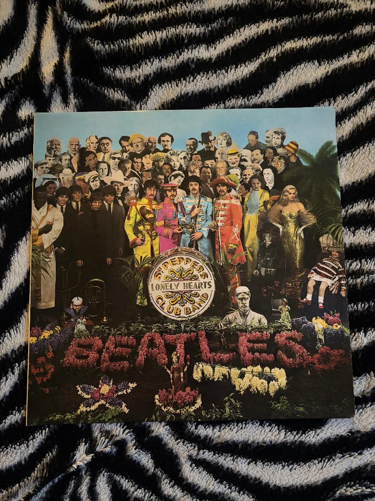 Beatles - Sgt Pepper's Lonely Hearts Club Band - VINYL, Cd's en Dvd's, Vinyl | Pop, Ophalen of Verzenden, 1960 tot 1980, Gebruikt