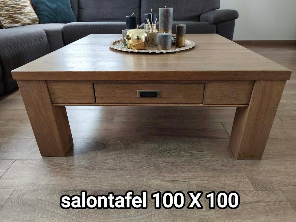 Massief eiken salontafel 100 X 100, Huis en Inrichting, Tafels | Salontafels, Ophalen, 50 tot 100 cm, 50 tot 100 cm, Zo goed als nieuw