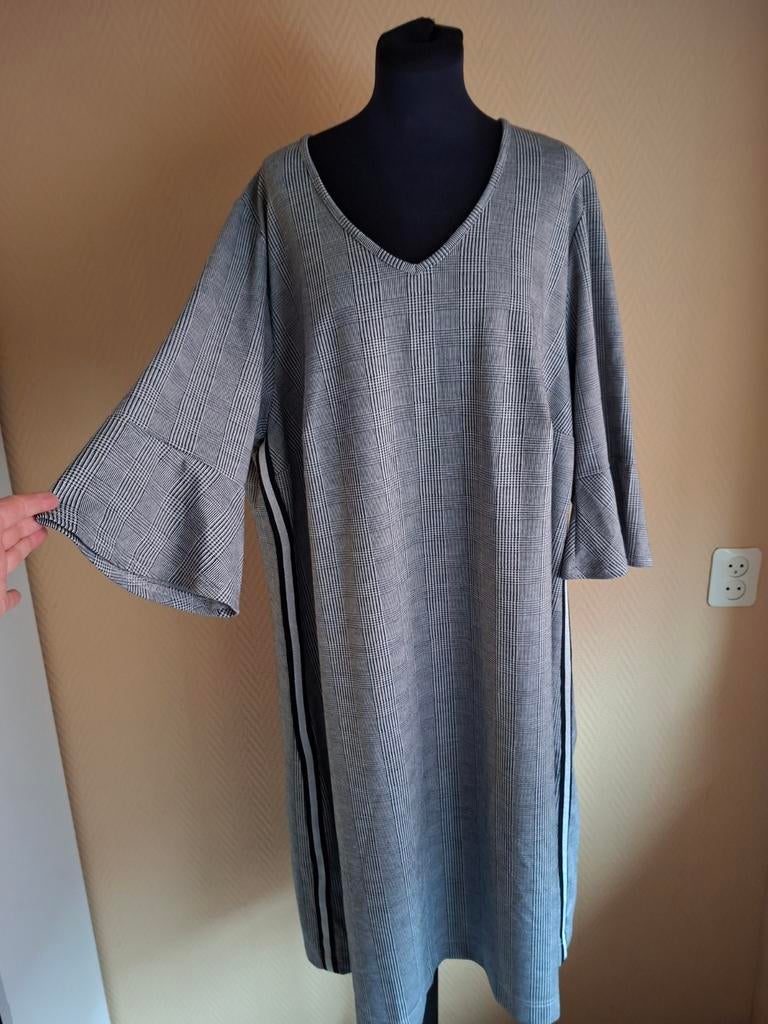 Ulla Popken Jurk Maat 50/52, Kleding | Dames, Jurken, Zo goed als nieuw, Maat 46/48 (XL) of groter, Zwart, Ophalen of Verzenden