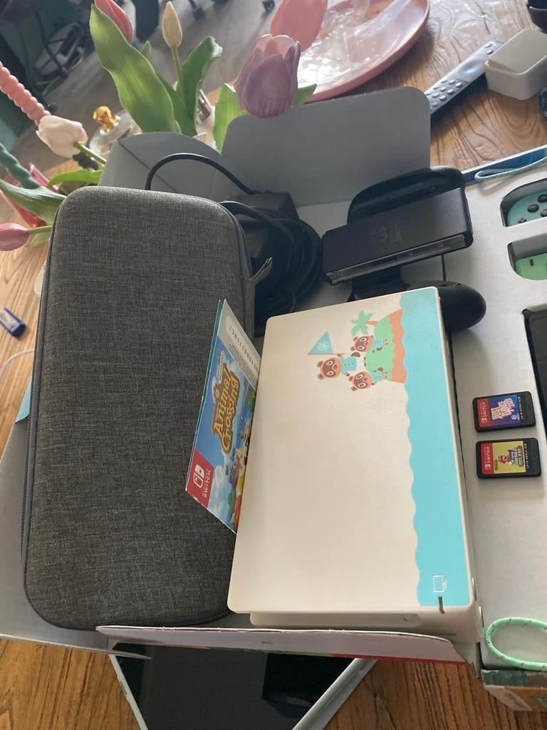 Nintendo Switch Animal Crossing Limited Edition, Spelcomputers en Games, Spelcomputers | Nintendo Switch, Gebruikt, Switch OLED
