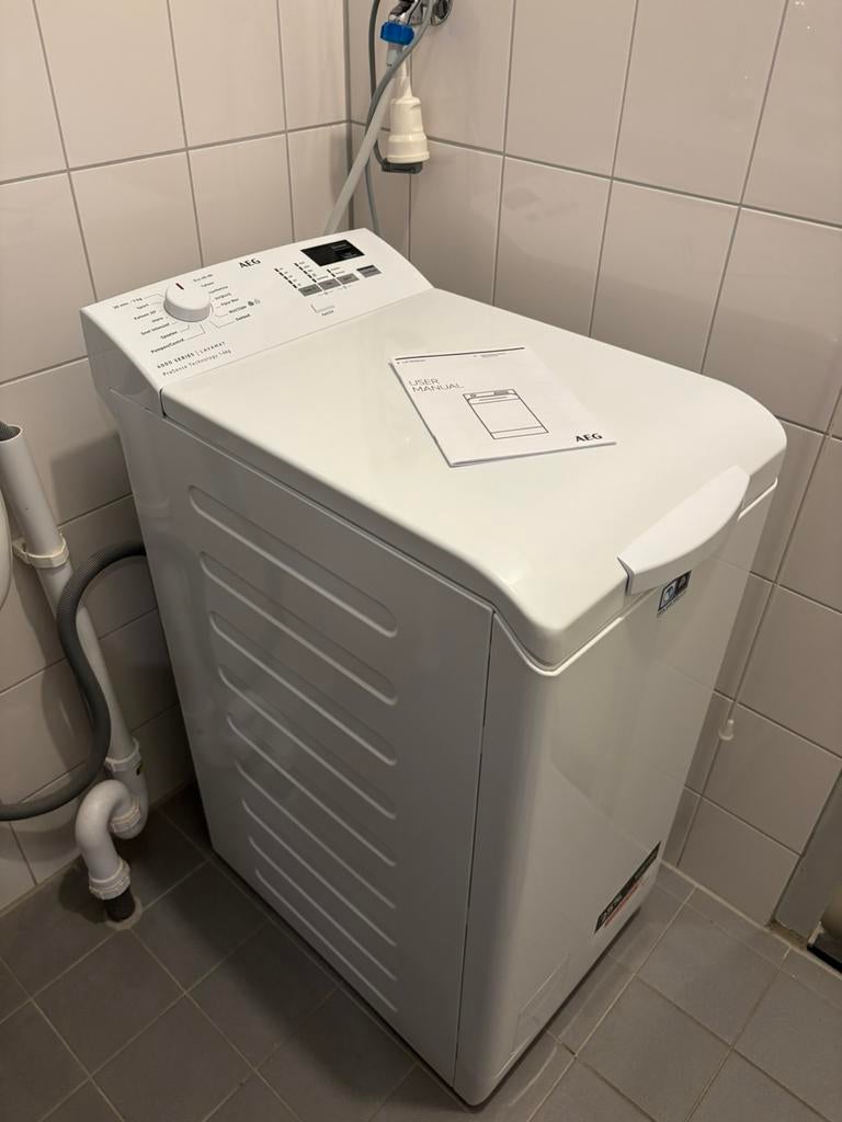 AEG wasmachine bovenlader, Ophalen, 1200 tot 1600 toeren, 4 tot 6 kg, Bovenlader