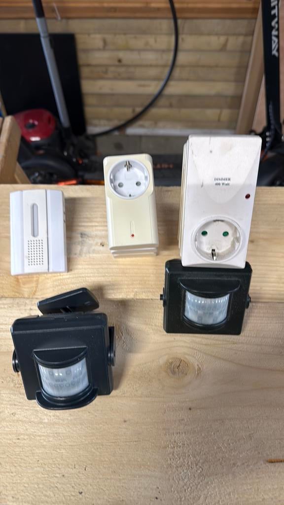 Klik aan klik uit set, Ophalen, Zo goed als nieuw