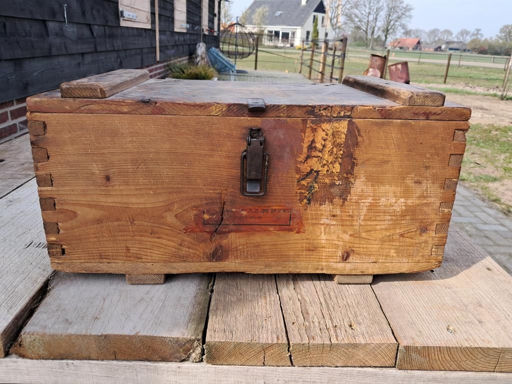 Zeldzame munitie  kist voor de 3.7 cm, Verzenden, Nederland