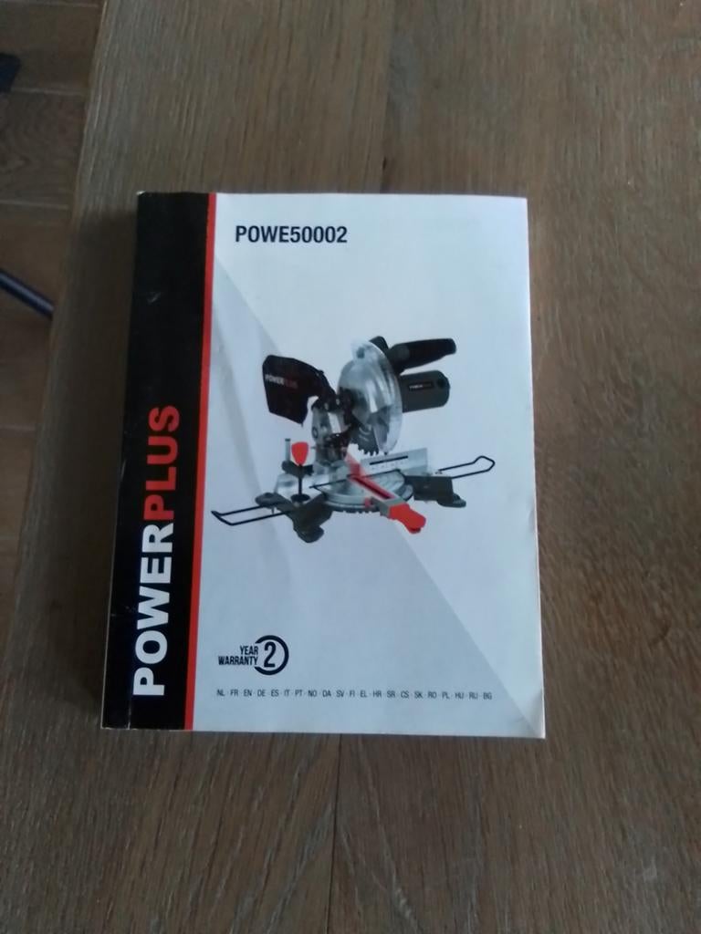 Verstekzaag, Doe-het-zelf en Verbouw, Gereedschap | Zaagmachines, Overige typen, Ophalen of Verzenden, Zo goed als nieuw, 30 tot 70 mm