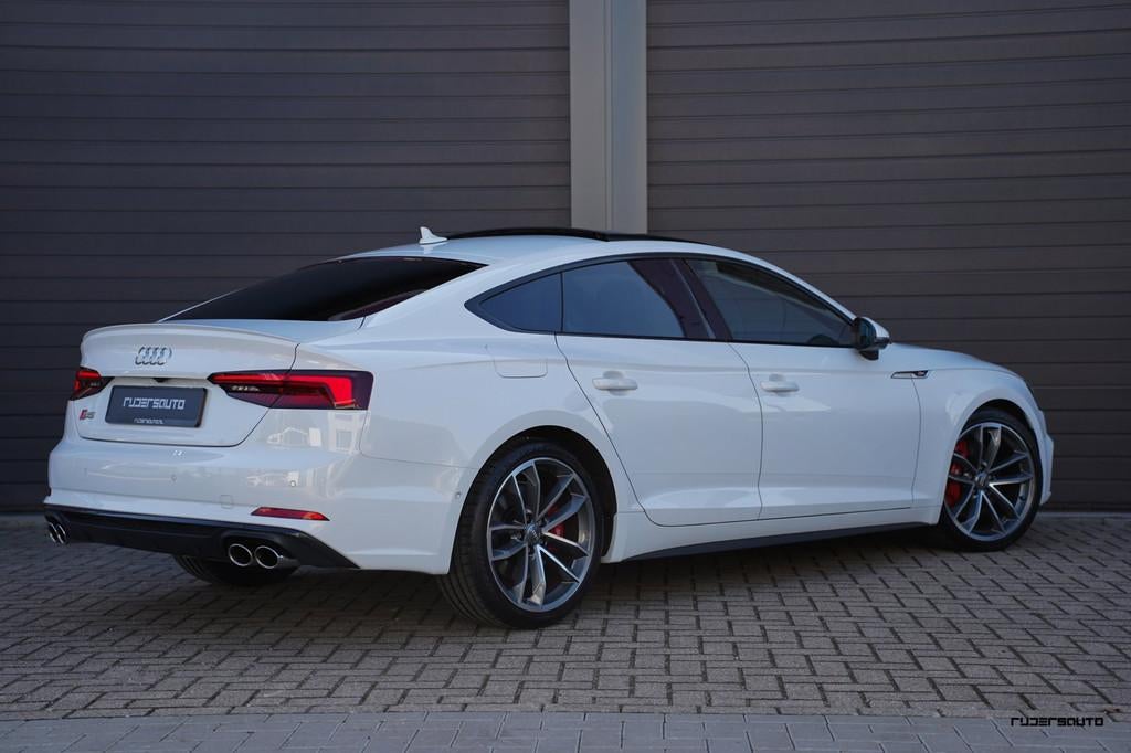 Audi S5 Sportback 3.0 TFSI S5 quattro | Pano | RS stoelen |, 2995 cc, Wit, Leder, Bedrijf