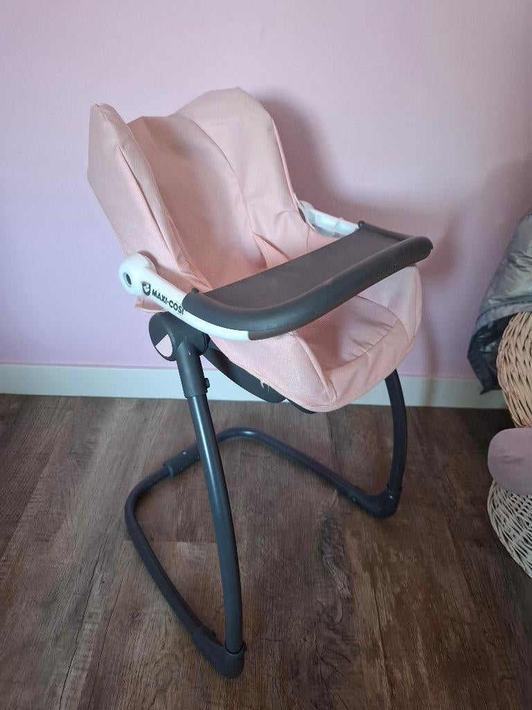 Maxi cosi schommelstoel pop, Kinderen en Baby's, Speelgoed | Poppen, Ophalen, Zo goed als nieuw, Overige typen