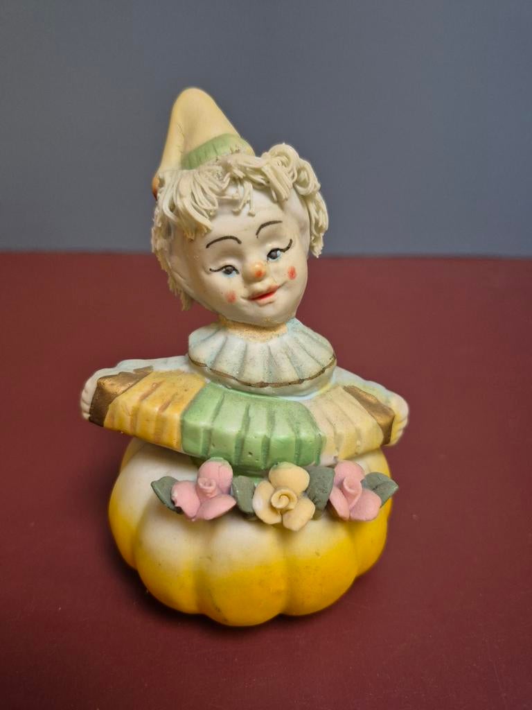Vintage Clown Beeldje met accordeon, Verzamelen, Beelden en Beeldjes, Ophalen of Verzenden, Zo goed als nieuw, Mens