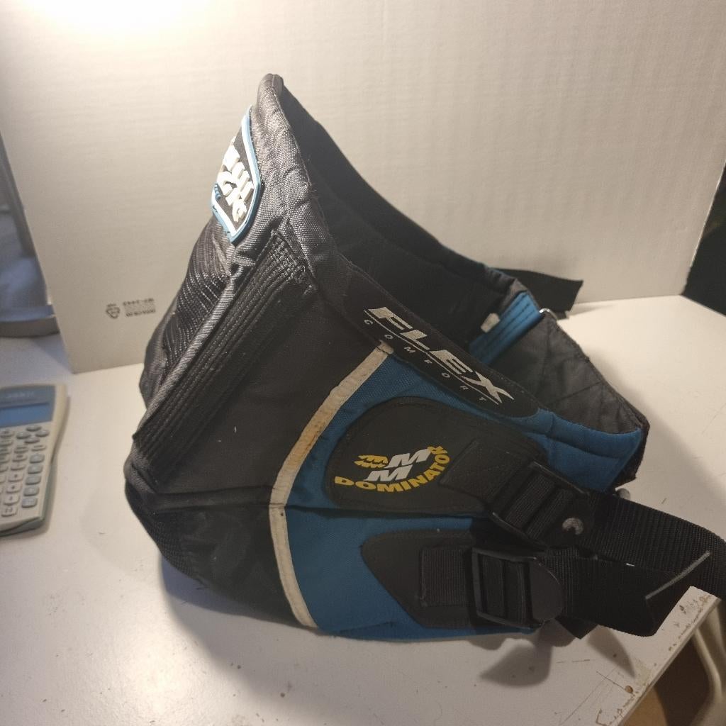 Maui Magic Zit trapeze M/L, Watersport en Boten, Ophalen of Verzenden, Dame of Heer, Zeil- of Surfschoenen