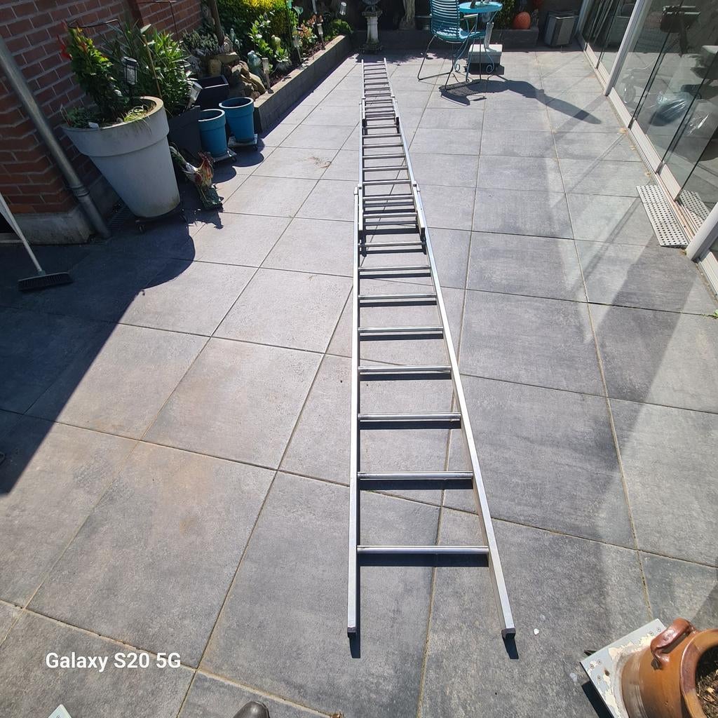 3-delige aluminium ladder 6,6m uitgeschoven lengte, Ophalen