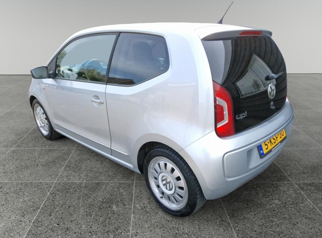 Volkswagen up! 1.0 high up! NAVI/BT/ NETTE AUTO (bj 2012), Auto's, Volkswagen, Euro 5, Gebruikt, Up!, 4 stoelen