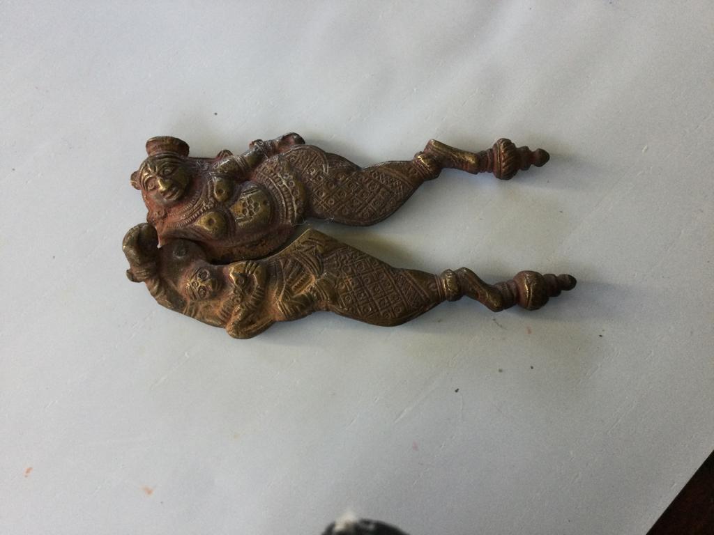 Antieke betelnootsnijder, Ophalen of Verzenden