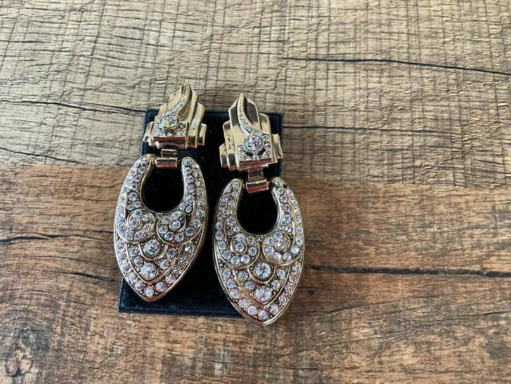 Vintage Clip Oorbellen Frans Motief met Strass Steentjes, Sieraden, Tassen en Uiterlijk, Oorbellen, Gebruikt, Hangers, Overige materialen