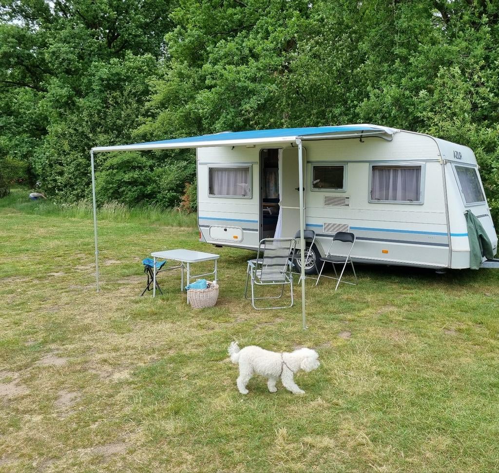 Knaus Azur Caravan 4 persoons, Caravans en Kamperen, Caravans, Vast bed, Koelkast, Particulier, Knaus