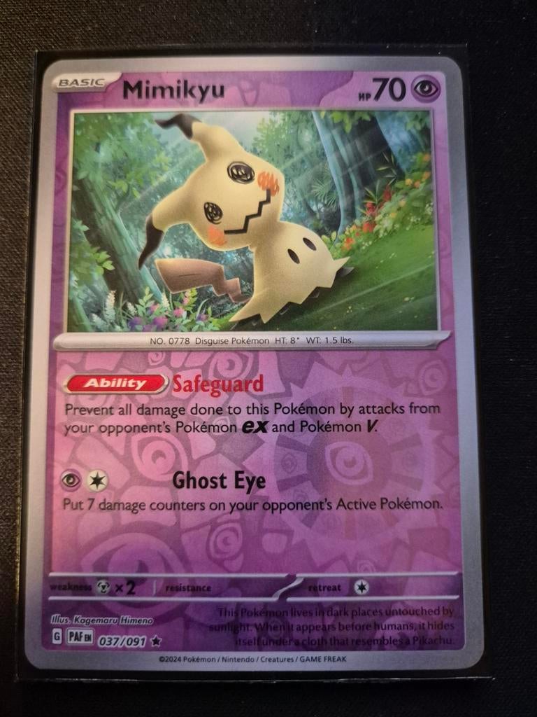 Mimikyu Pokémon Kaart - Safeguard & Ghost Eye, Ophalen of Verzenden, Zo goed als nieuw, Losse kaart