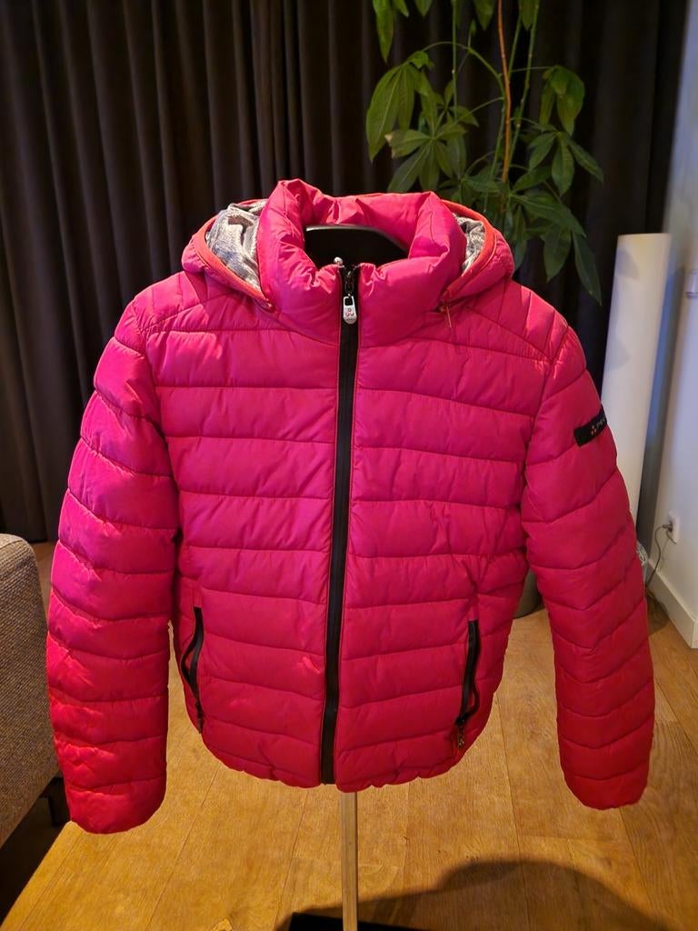 Peuterey donsjack maat M, Ophalen of Verzenden, Zo goed als nieuw, Rood